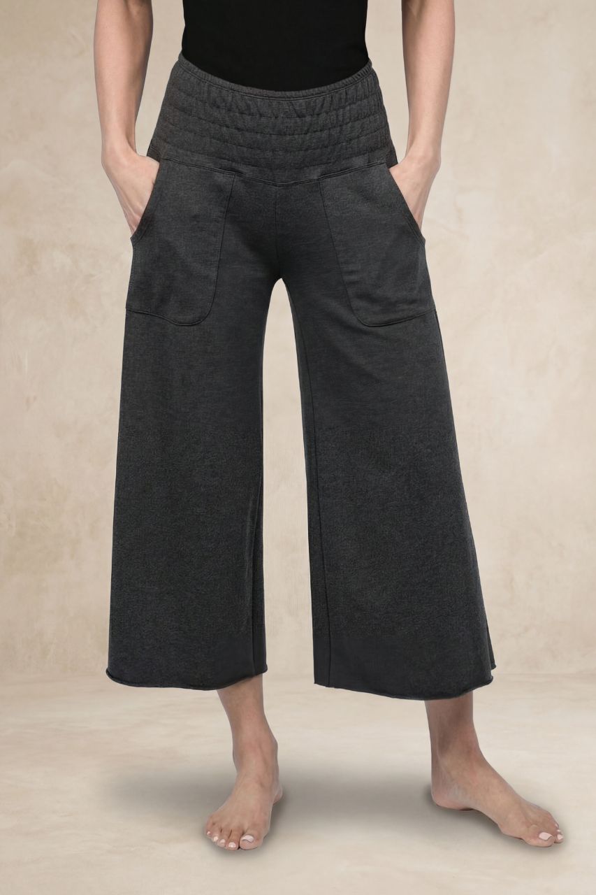 KIRAGRACE COZY BOHO CROP YOGA PANT: CHARCOAL HEATHER