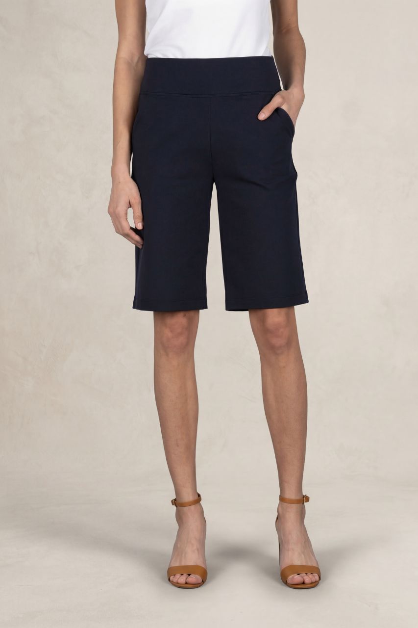 BERMUDA SHORT: BLACK