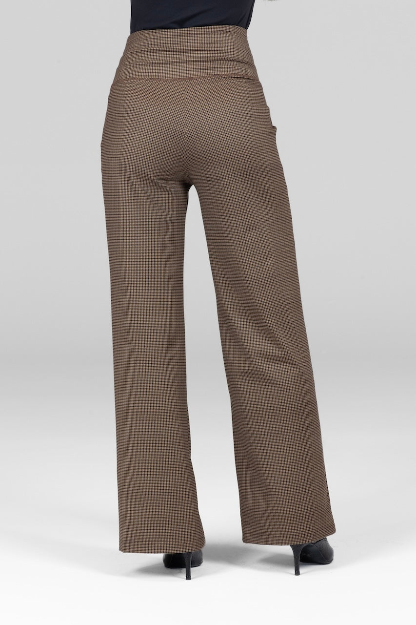 High-waisted wide-leg trousers featuring a classic tiny houndstooth print for an elegant look.