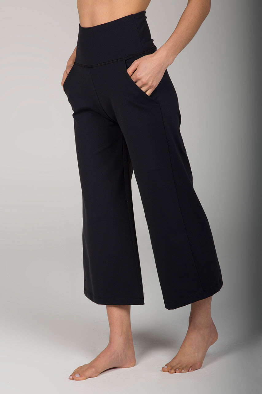 Black High Waist Wide Leg Crop Pant