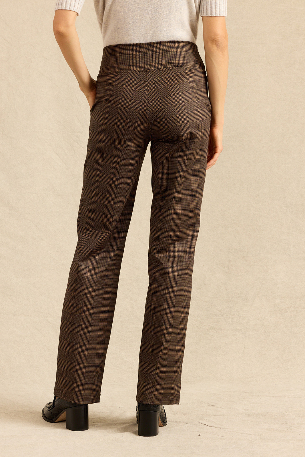 NINA STRAIGHT LEG PANT: PRINCE OF WALES PLAID