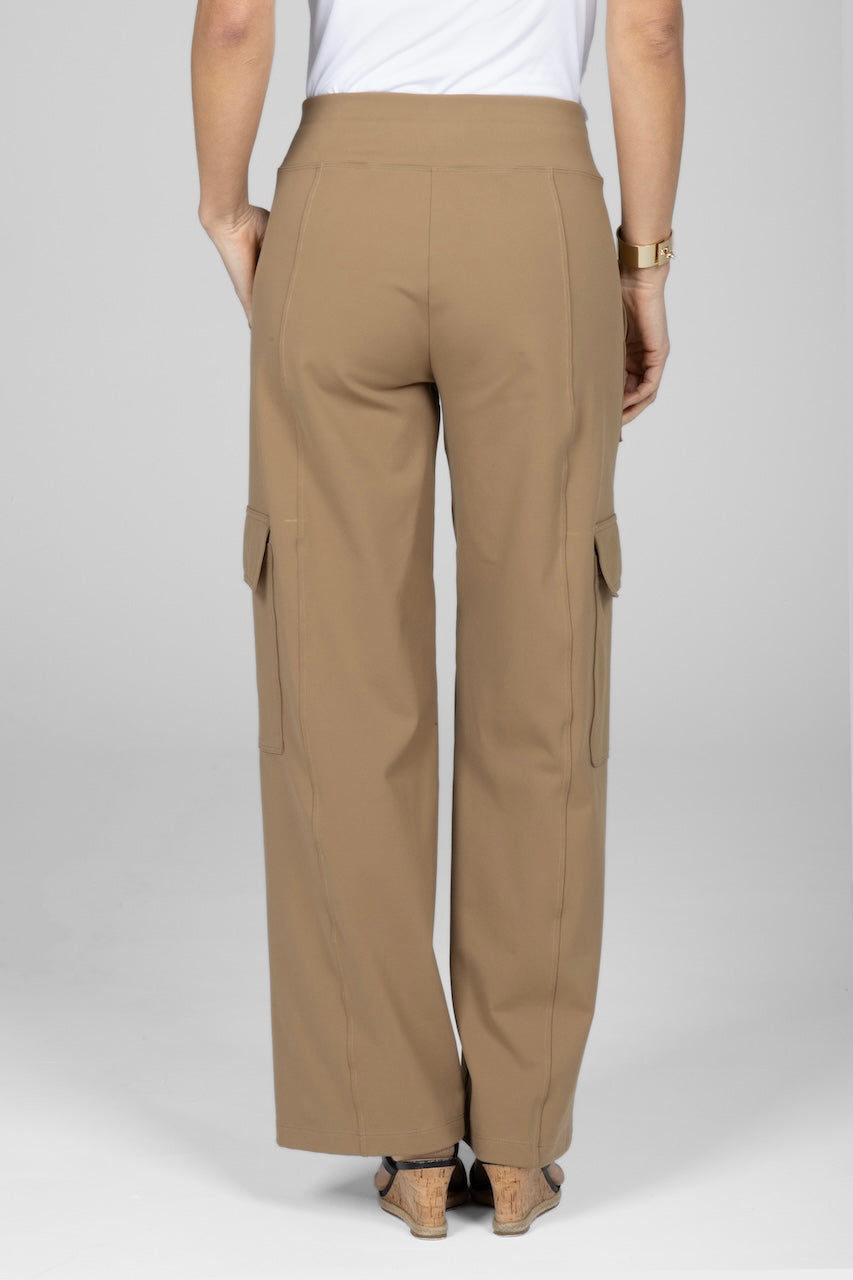 Back view of beige cargo wide leg pants with pockets with flaps on the side.