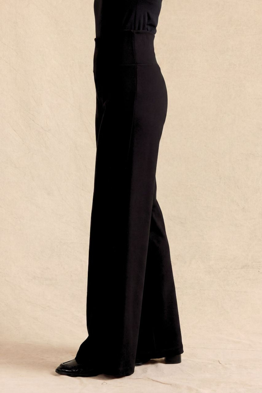 FLAWLESS HIGH WAIST WIDE LEG PANT: BLACK PONTE