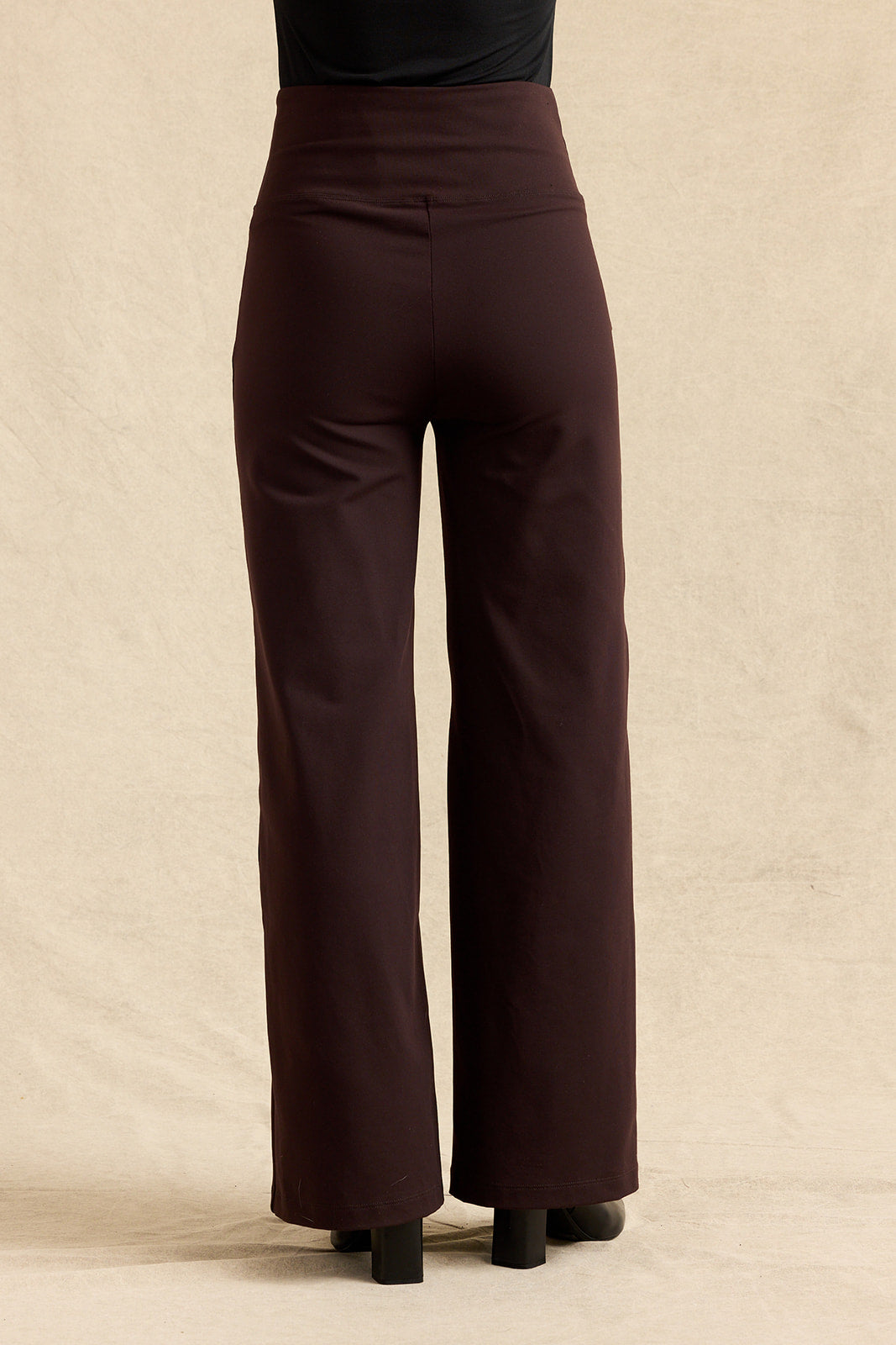 FLAWLESS HIGH WAIST WIDE LEG PANT: SABLE