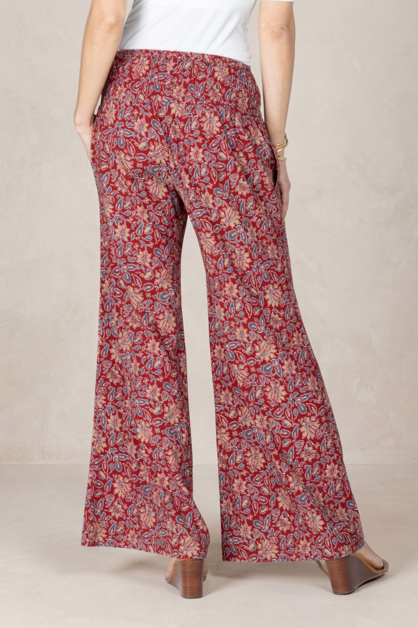 PORTOFINO TRAVEL PANT: RED MOTIF