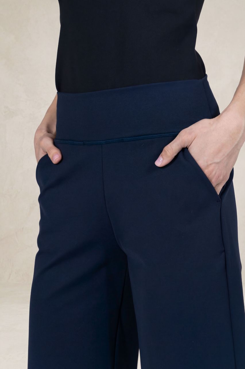 BERMUDA SHORT: OXFORD BLUE