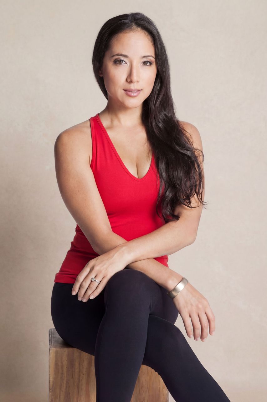 GRACE DEEP V-NECK: ROUGE