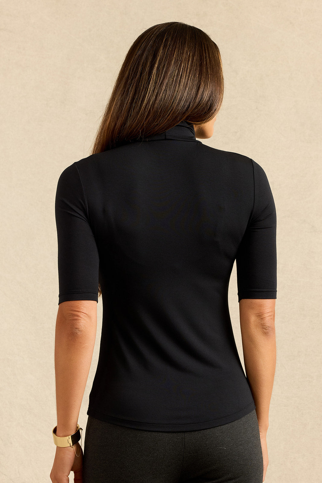 TURTLENECK ELBOW SLEEVE TEE: BLACK