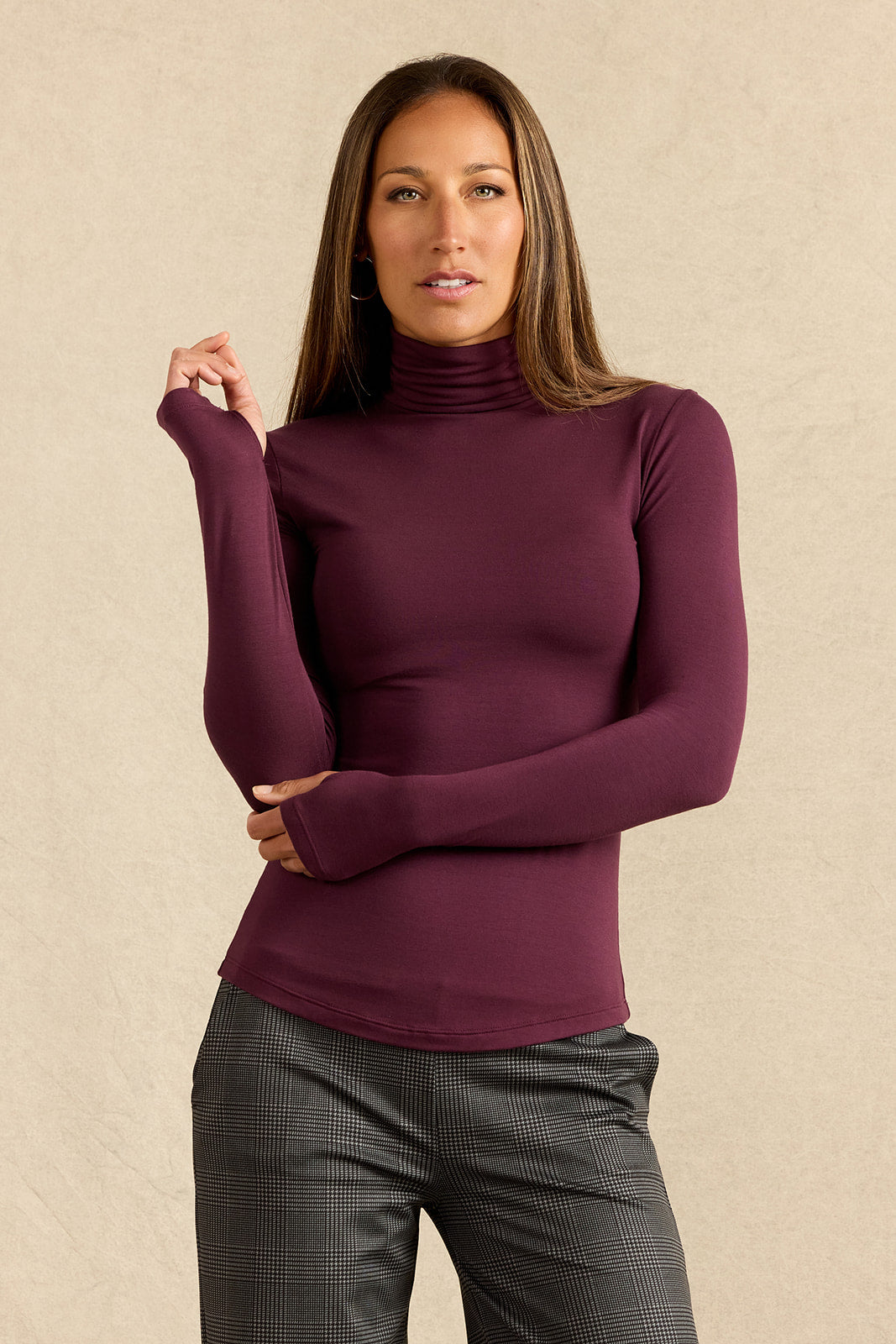 GRACE TURTLENECK: BURGUNDY