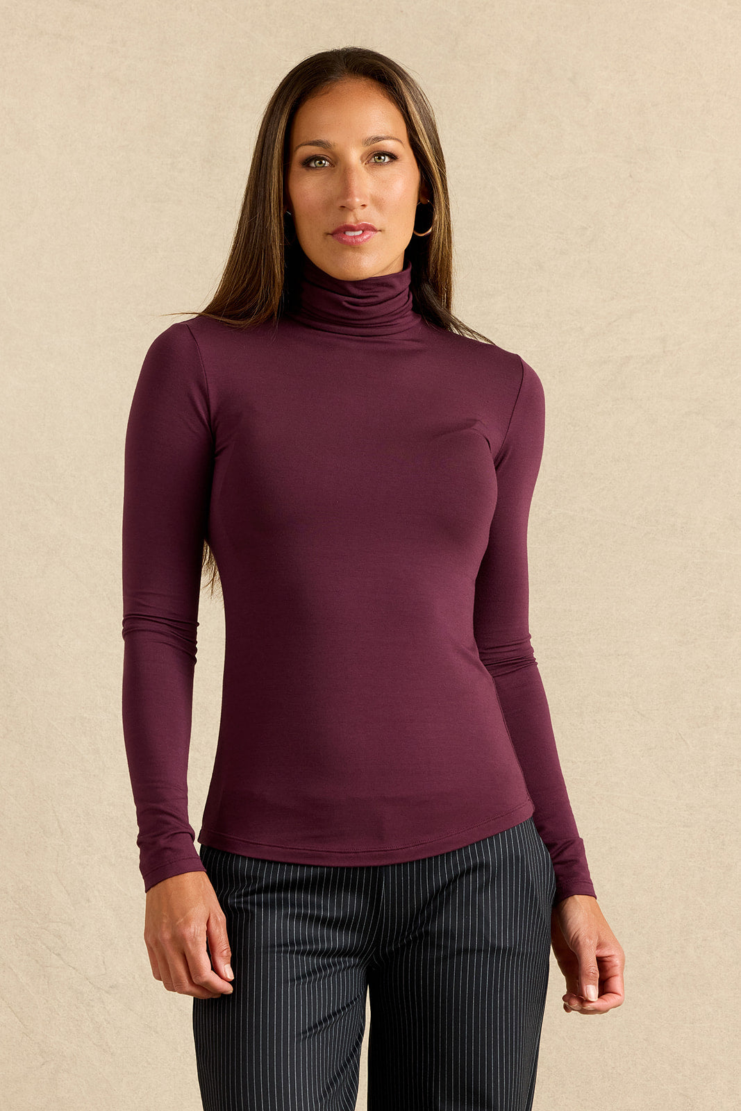 GRACE TURTLENECK: BURGUNDY