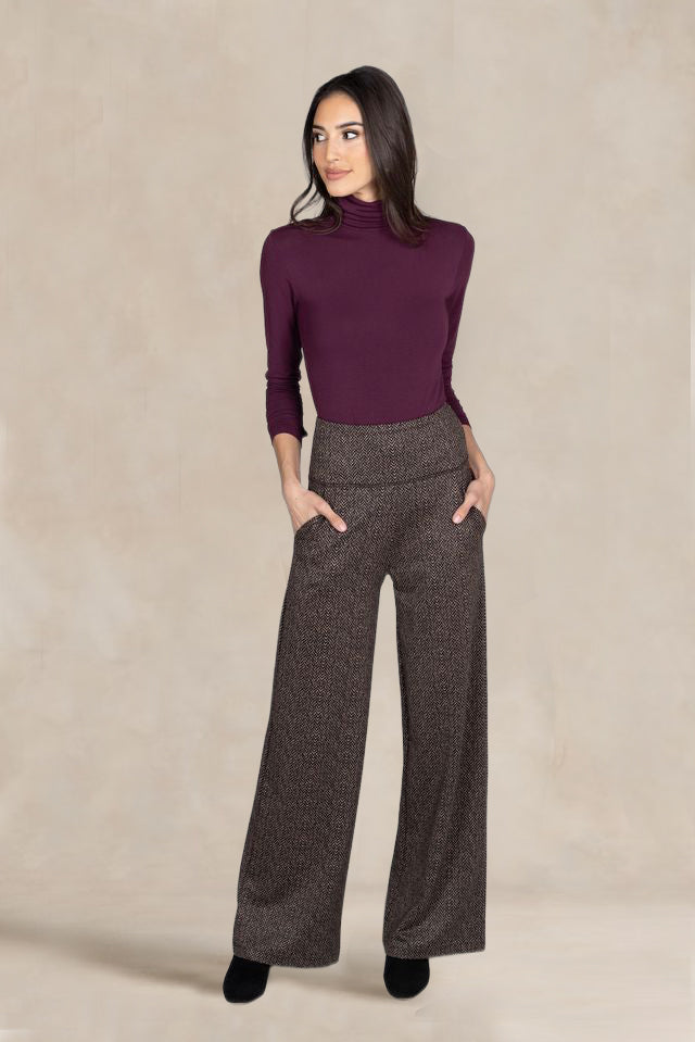 GRACE TURTLENECK: BURGUNDY