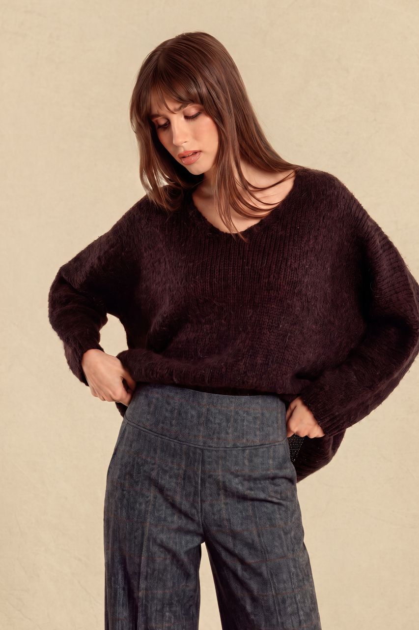 V-NECK MARLED SWEATER: SABLE BROWN