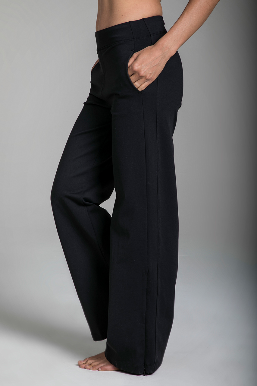 Back to Black: Our Most Flattering Black Yoga Pants - KiraGrace